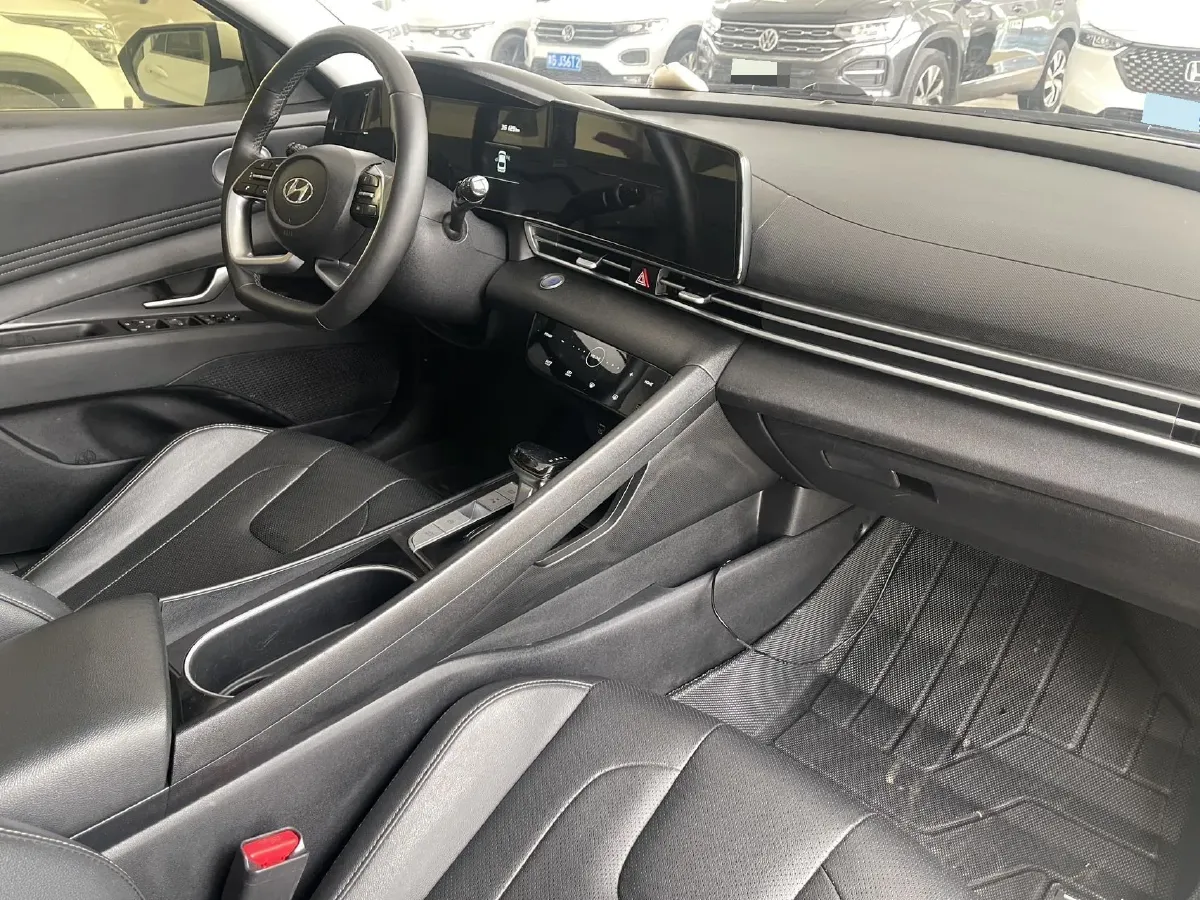 2022 Hyundai Elantra 1.5L 115HP L4 CVT,autocango,china used car exporter,china ev exporter,chinese used car exporter,chinese used ev exporter