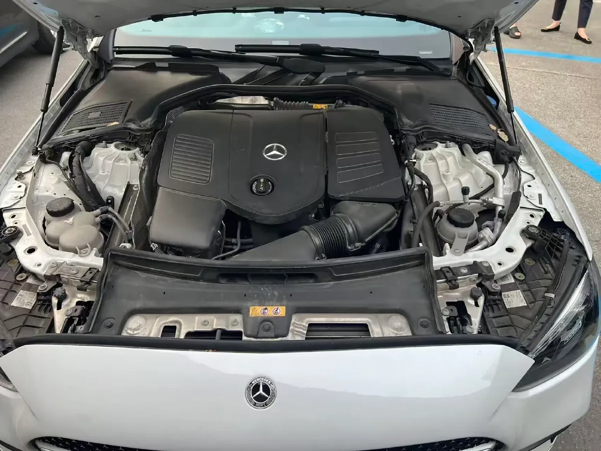 2022 Mercedes-Benz C Class 1.5T 204HP L4 9AT,autocango,china used car exporter,china ev exporter,chinese used car exporter,chinese used ev exporter