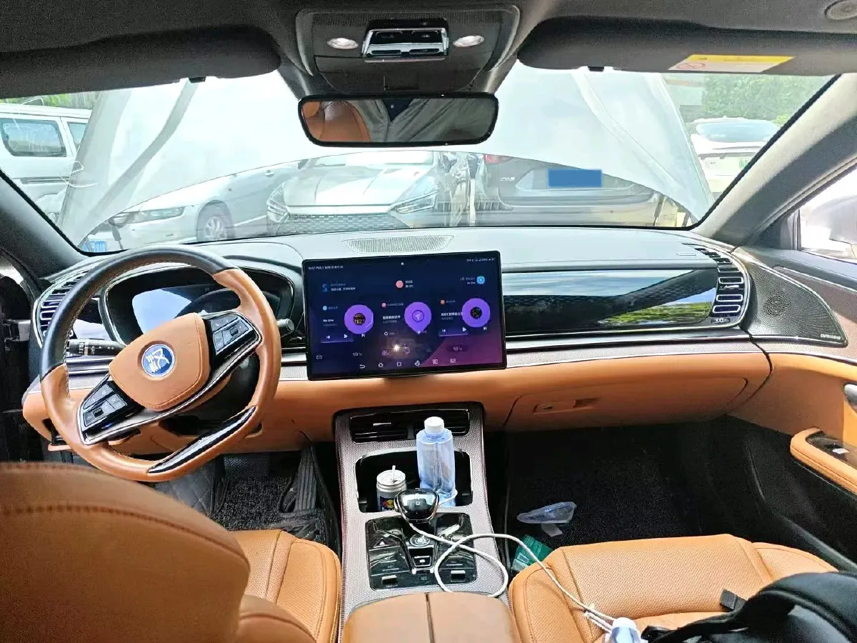 2022 Volkswagen Tiguan L 2.0T 186HP L4 7DCT,autocango,china used car exporter,china ev exporter,chinese used car exporter,chinese used ev exporter