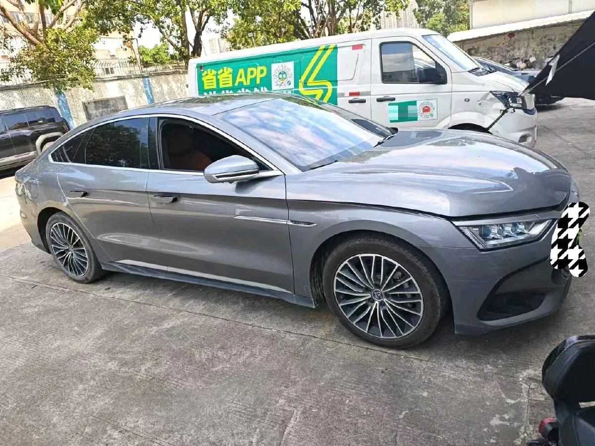 2022 Volkswagen Tiguan L 2.0T 186HP L4 7DCT,autocango,china used car exporter,china ev exporter,chinese used car exporter,chinese used ev exporter