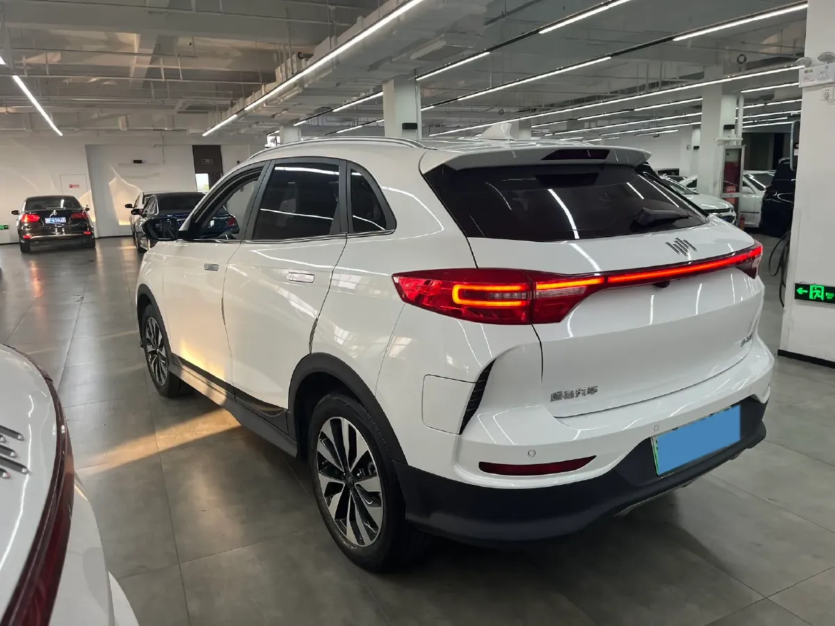 2021 Weltmeister E.5 BEV 49.92KWH,autocango,china used car exporter,china ev exporter,chinese used car exporter,chinese used ev exporter