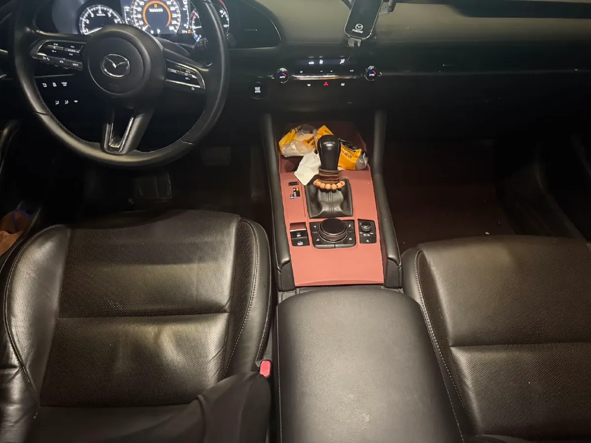 2021 Mazda 3 Axela 2.0L 158HP L4 6AT,autocango,china used car exporter,china ev exporter,chinese used car exporter,chinese used ev exporter