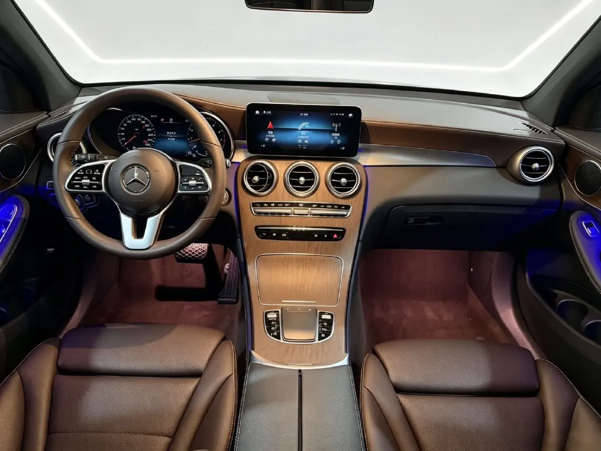 2022 Mercedes-Benz GLC Class 2.0T 197HP L4 9AT,autocango,china used car exporter,china ev exporter,chinese used car exporter,chinese used ev exporter