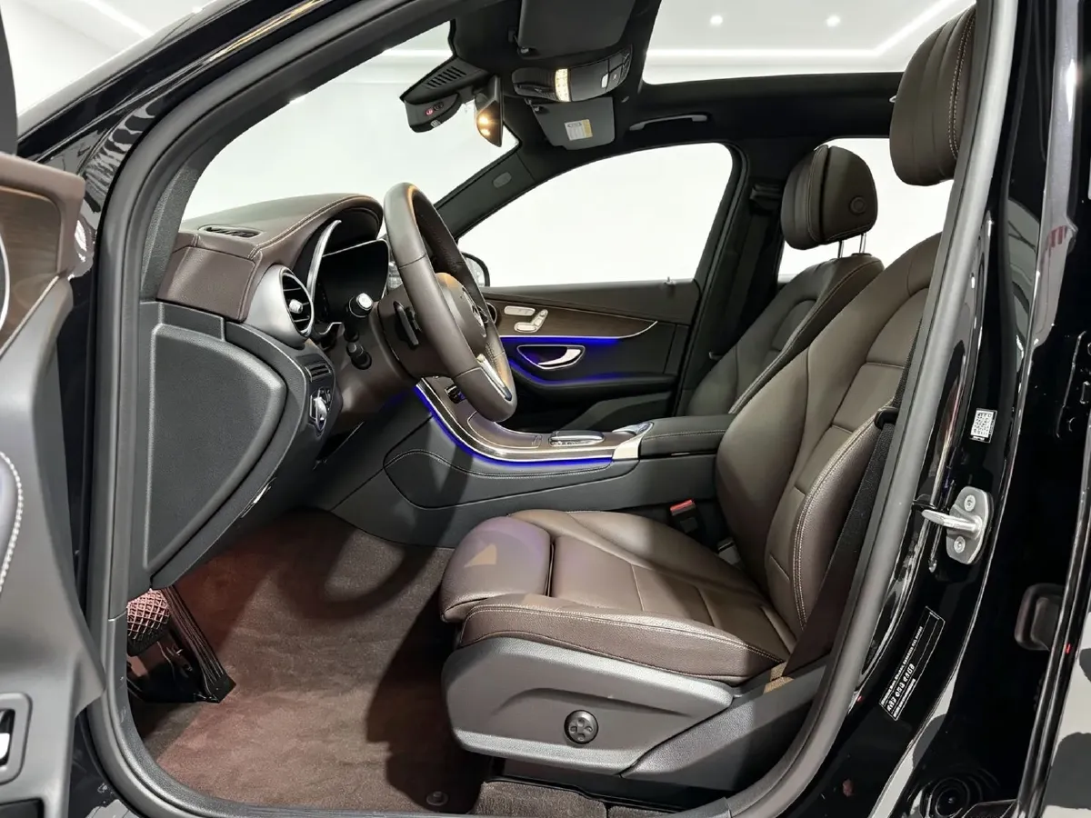 2022 Mercedes-Benz GLC Class 2.0T 197HP L4 9AT,autocango,china used car exporter,china ev exporter,chinese used car exporter,chinese used ev exporter