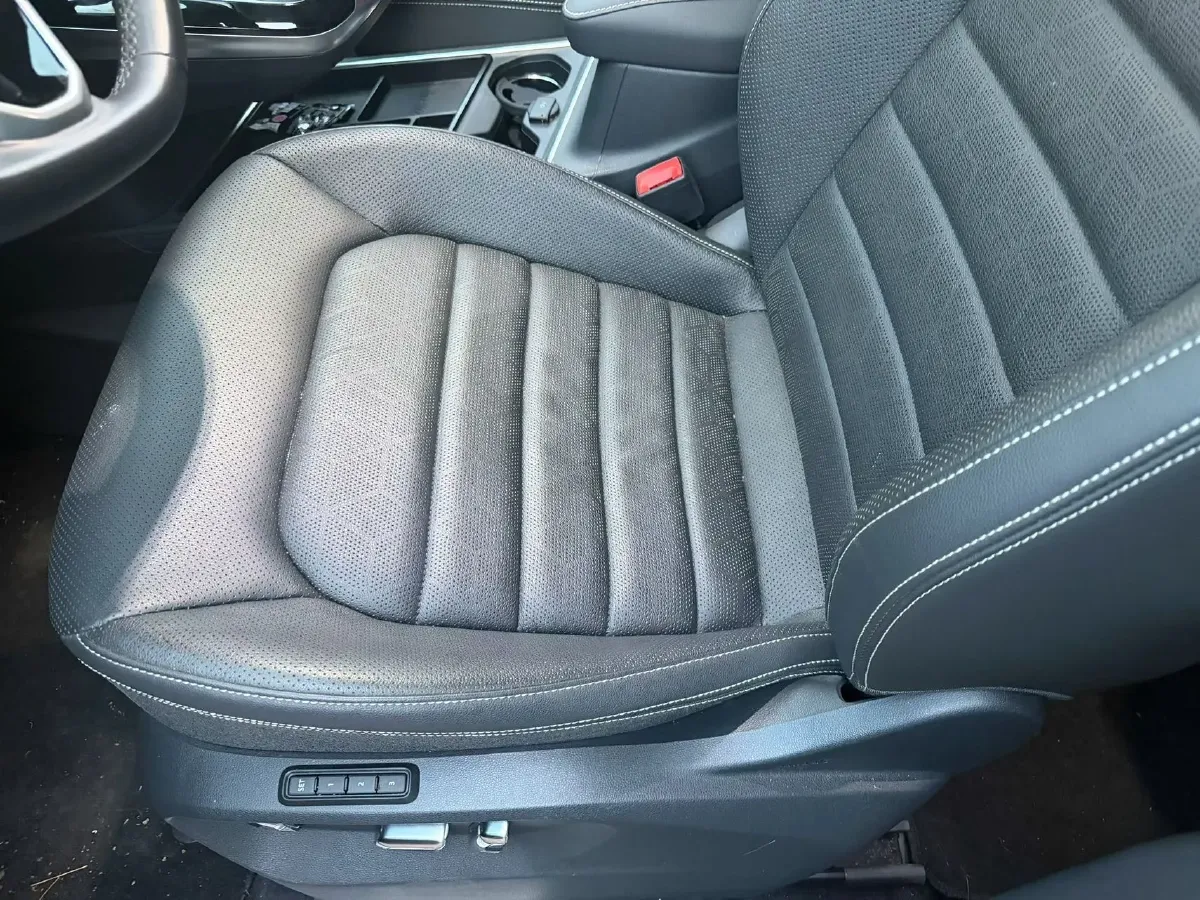 2022 Volkswagen Talagon 2.0T 220HP L4 7DCT,autocango,china used car exporter,china ev exporter,chinese used car exporter,chinese used ev exporter