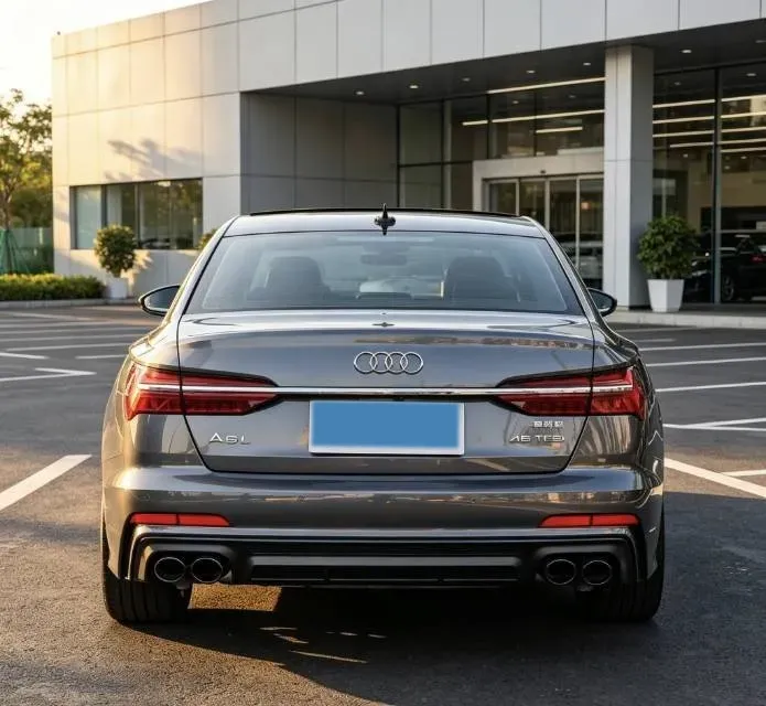 2022 Audi A6L 2.0T 224HP L4 7DCT,autocango,china used car exporter,china ev exporter,chinese used car exporter,chinese used ev exporter