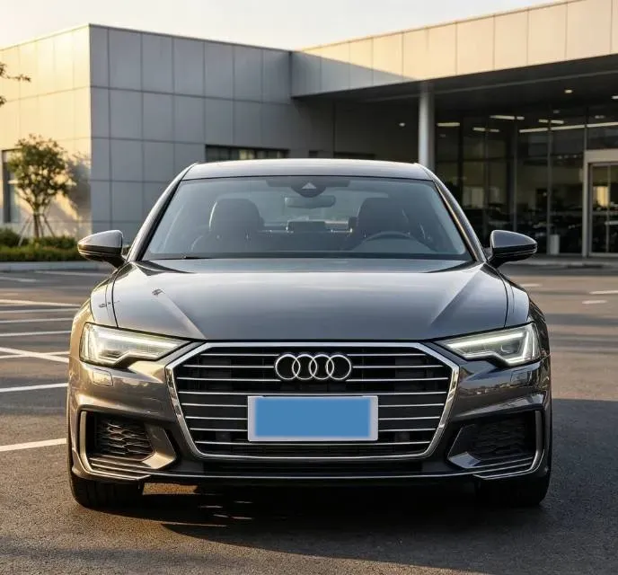 2022 Audi A6L 2.0T 224HP L4 7DCT,autocango,china used car exporter,china ev exporter,chinese used car exporter,chinese used ev exporter