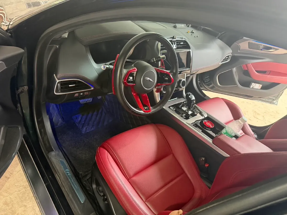 2021 Jaguar XEL 2.0T 250HP L4 8AT,autocango,china used car exporter,china ev exporter,chinese used car exporter,chinese used ev exporter
