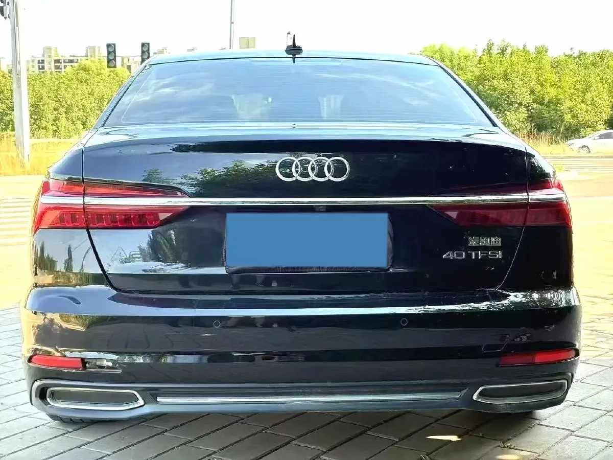 2019 Audi A6L 2.0T 190HP L4 7DCT,autocango,china used car exporter,china ev exporter,chinese used car exporter,chinese used ev exporter
