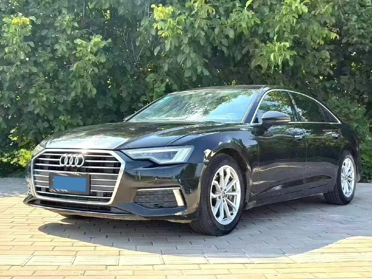 2019 Audi A6L 2.0T 190HP L4 7DCT,autocango,china used car exporter,china ev exporter,chinese used car exporter,chinese used ev exporter