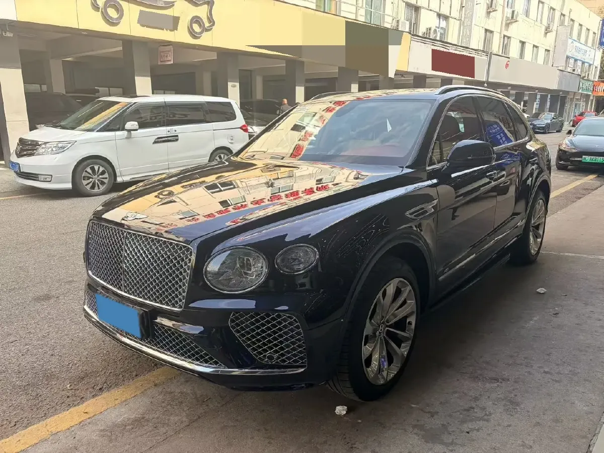 2021 Bentley Bentayga 4.0T 550HP V8 8AT,autocango,china used car exporter,china ev exporter,chinese used car exporter,chinese used ev exporter