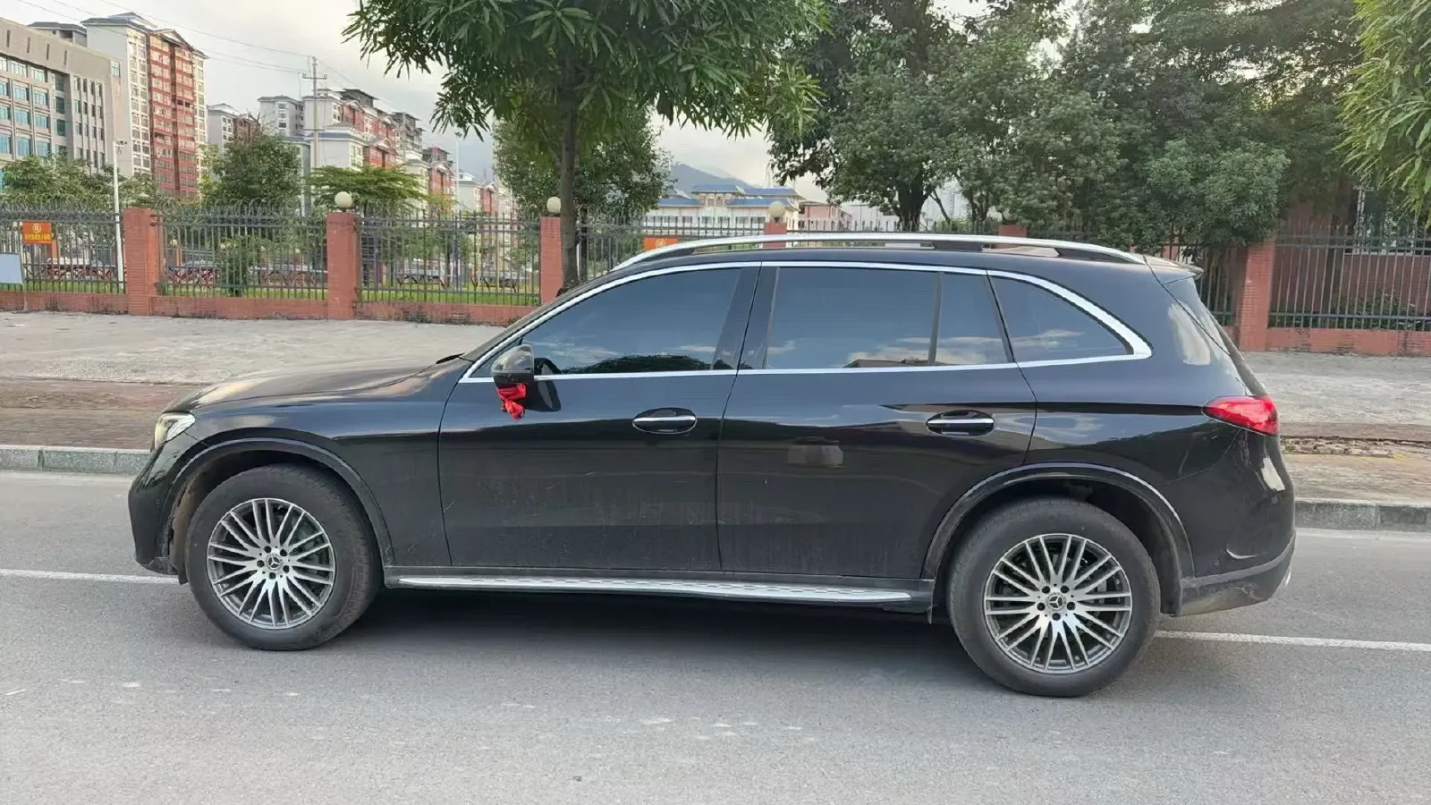 2025 Mercedes-Benz GLC Class 2.0T 258HP L4 9AT,autocango,china used car exporter,china ev exporter,chinese used car exporter,chinese used ev exporter