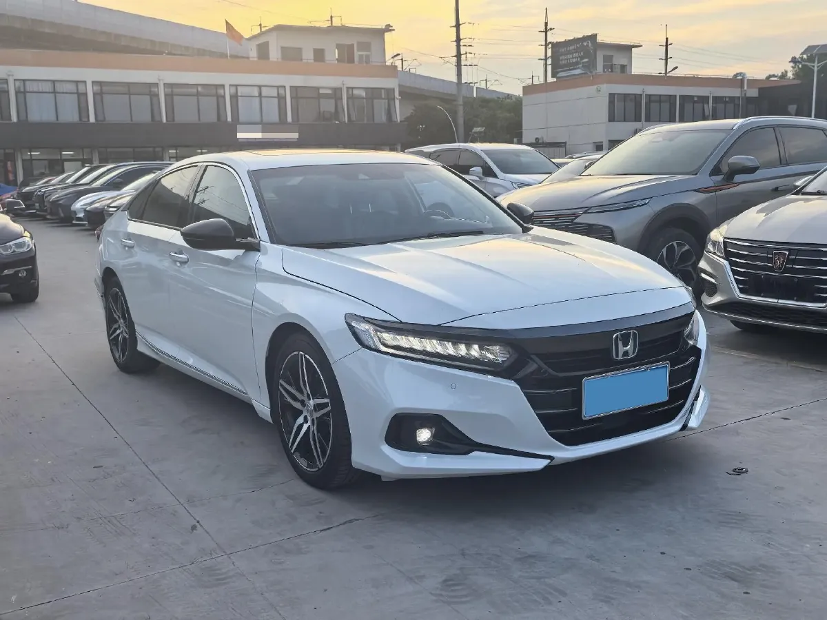 2022 Honda Accord 2.0L 146HP L4 E-CVT Hybrid,autocango,china used car exporter,china ev exporter,chinese used car exporter,chinese used ev exporter