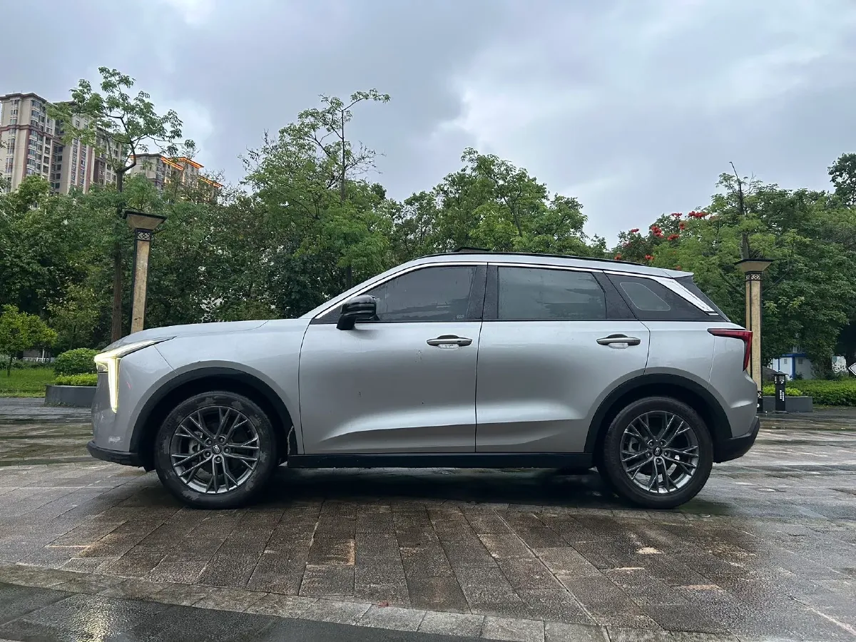 2022 Bestune T55 1.5T 169HP L4 7DCT,autocango,china used car exporter,china ev exporter,chinese used car exporter,chinese used ev exporter