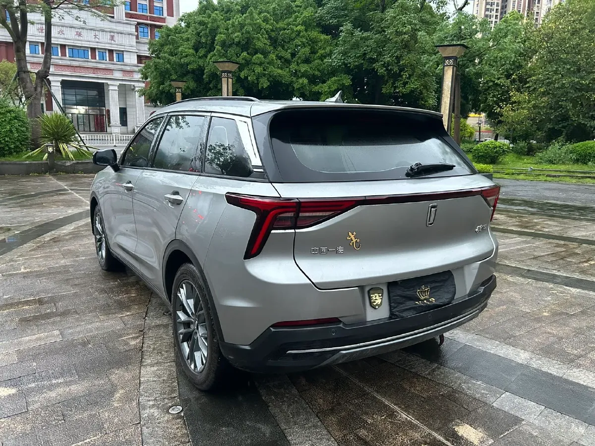 2022 Bestune T55 1.5T 169HP L4 7DCT,autocango,china used car exporter,china ev exporter,chinese used car exporter,chinese used ev exporter