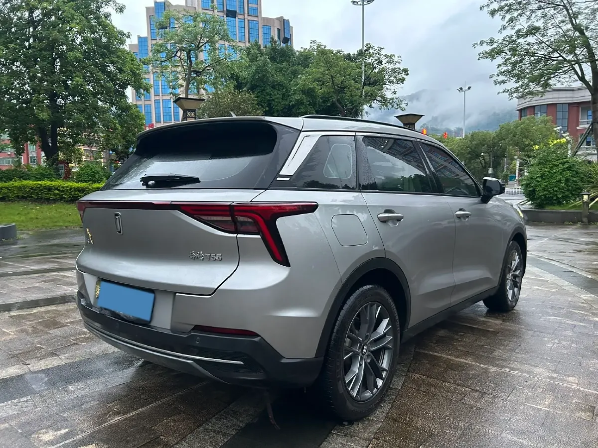 2022 Bestune T55 1.5T 169HP L4 7DCT,autocango,china used car exporter,china ev exporter,chinese used car exporter,chinese used ev exporter