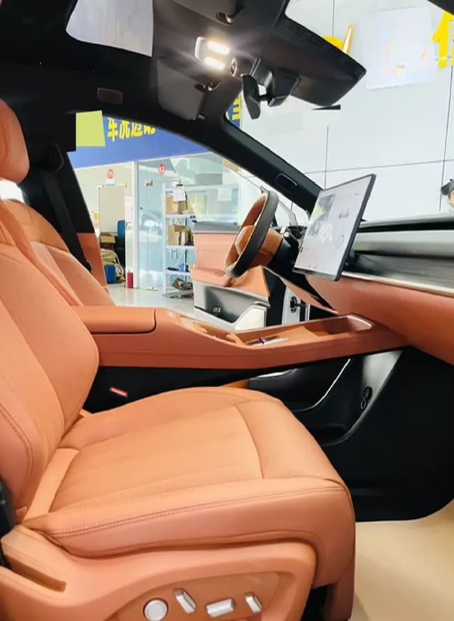 2024 ONVO L60 BEV 60KWH,autocango,china used car exporter,china ev exporter,chinese used car exporter,chinese used ev exporter