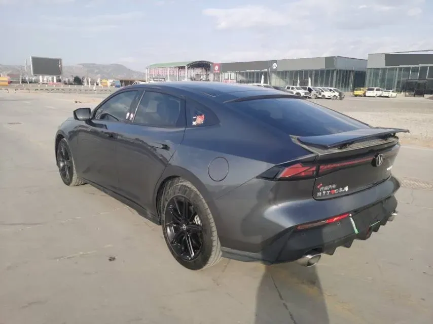 2023 ChangAn UNI-V iDD 1.5T 170HP L4 6TCT PHEV 18.4KWH,autocango,china used car exporter,china ev exporter,chinese used car exporter,chinese used ev exporter