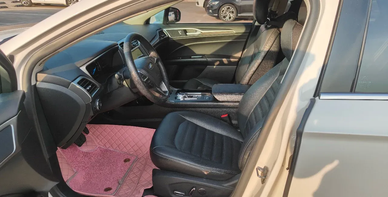 2018 Ford Mondeo 2.0L 143HP L4 E-CVT PHEV 9KWH,autocango,china used car exporter,china ev exporter,chinese used car exporter,chinese used ev exporter