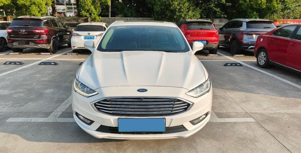 2018 Ford Mondeo 2.0L 143HP L4 E-CVT PHEV 9KWH,autocango,china used car exporter,china ev exporter,chinese used car exporter,chinese used ev exporter