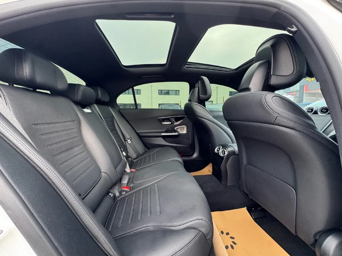 2024 Mercedes-Benz C Class 1.5T 204HP L4 9AT,autocango,china used car exporter,china ev exporter,chinese used car exporter,chinese used ev exporter