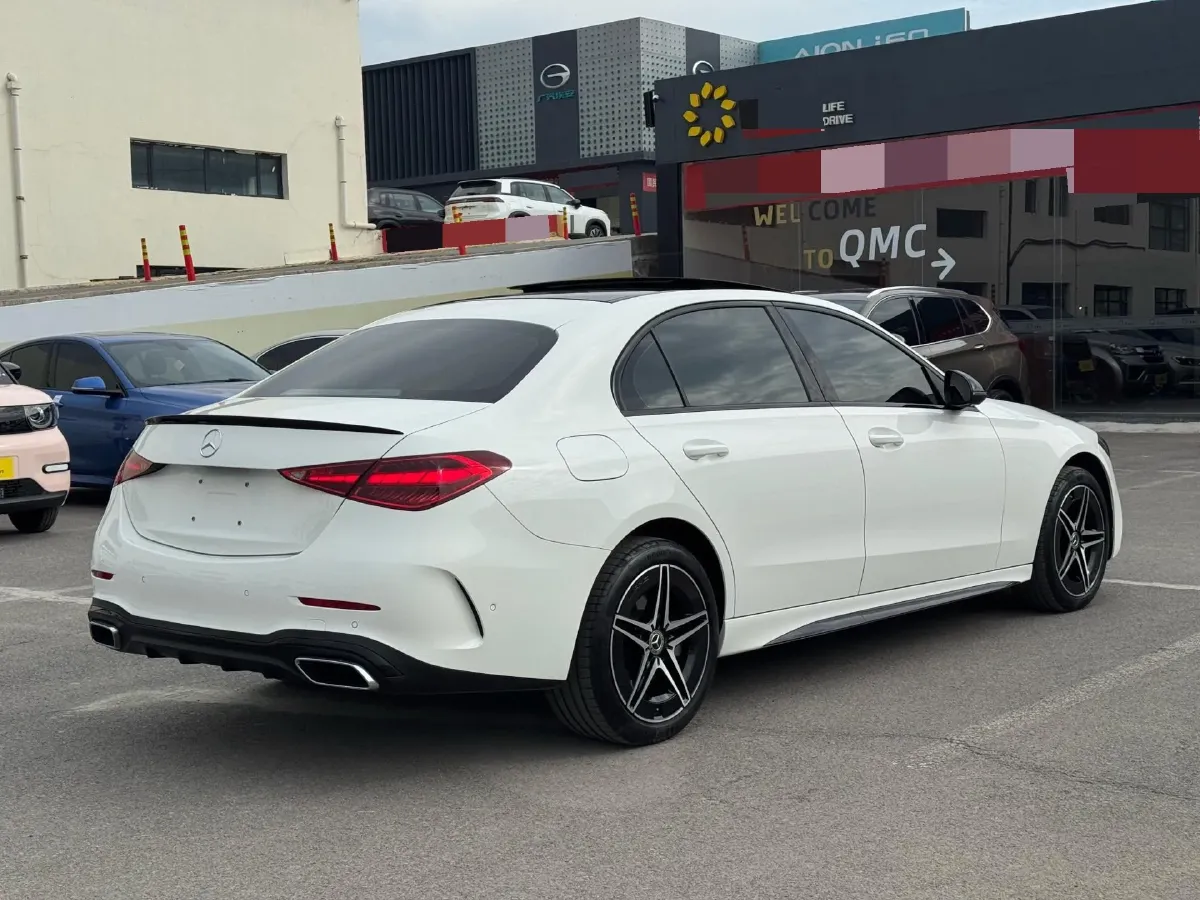 2024 Mercedes-Benz C Class 1.5T 204HP L4 9AT,autocango,china used car exporter,china ev exporter,chinese used car exporter,chinese used ev exporter