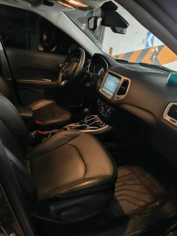 2017 Jeep Compass 1.4T 165HP L4 7DCT,autocango,china used car exporter,china ev exporter,chinese used car exporter,chinese used ev exporter