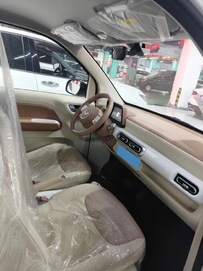 2024 WuLing HongGuang MINI EV BEV 17.3KWH,autocango,china used car exporter,china ev exporter,chinese used car exporter,chinese used ev exporter