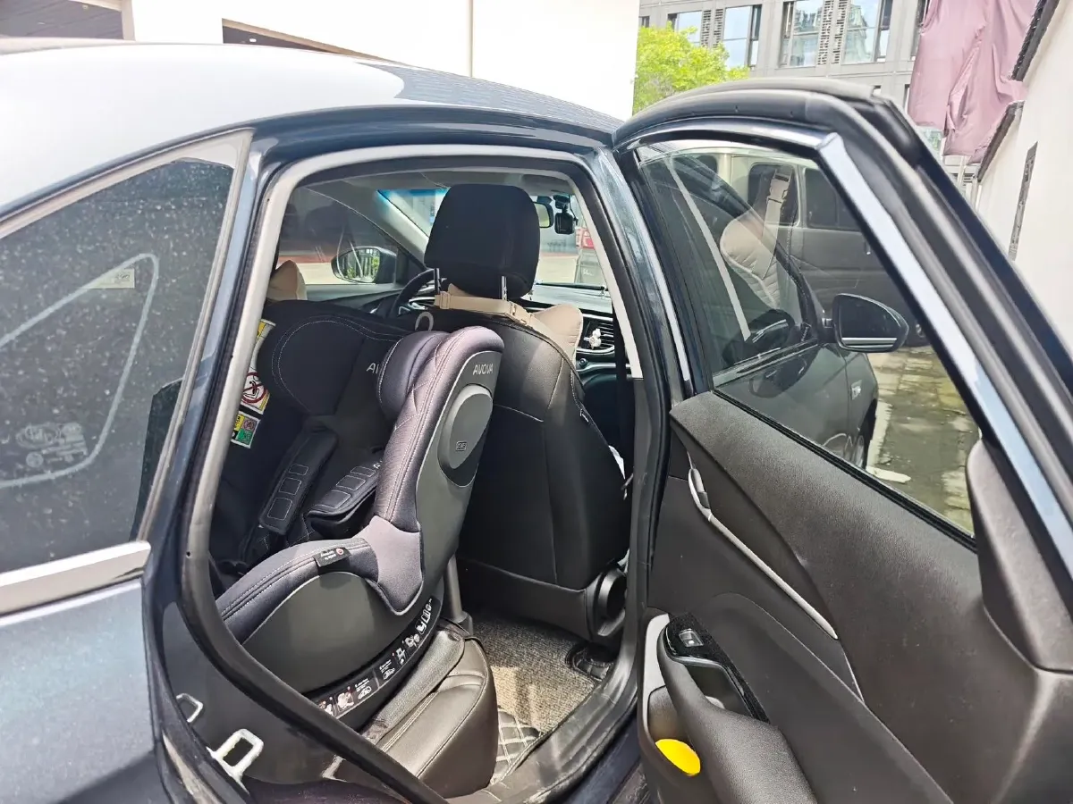 2021 Buick Excelle 1.5L 113HP L4 6AT,autocango,china used car exporter,china ev exporter,chinese used car exporter,chinese used ev exporter