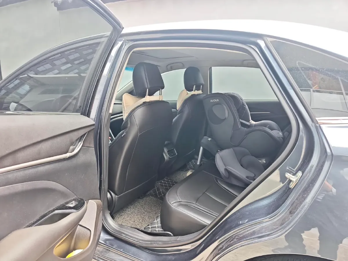 2021 Buick Excelle 1.5L 113HP L4 6AT,autocango,china used car exporter,china ev exporter,chinese used car exporter,chinese used ev exporter