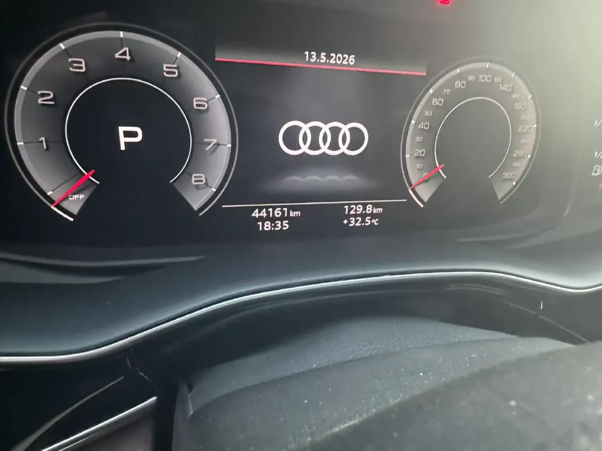 2023 Audi Q7 3.0T 340HP V6 8AT,autocango,china used car exporter,china ev exporter,chinese used car exporter,chinese used ev exporter