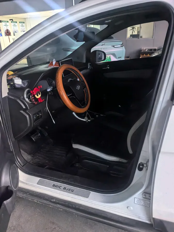 2019 BAIC BJEV EC5 BEV,autocango,china used car exporter,china ev exporter,chinese used car exporter,chinese used ev exporter