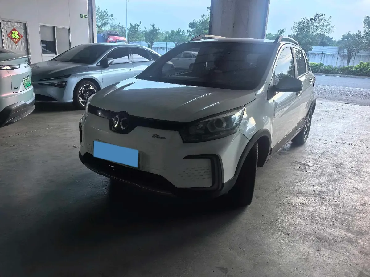 2019 BAIC BJEV EC5 BEV,autocango,china used car exporter,china ev exporter,chinese used car exporter,chinese used ev exporter