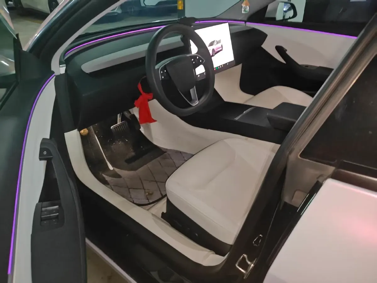 2023 Buick EnvisionPlus 2.0T 237HP L4 9AT,autocango,china used car exporter,china ev exporter,chinese used car exporter,chinese used ev exporter