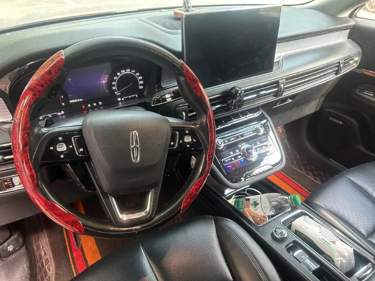 2020 Lincoln Corsair 2.0T 245HP L4 8AT,autocango,china used car exporter,china ev exporter,chinese used car exporter,chinese used ev exporter