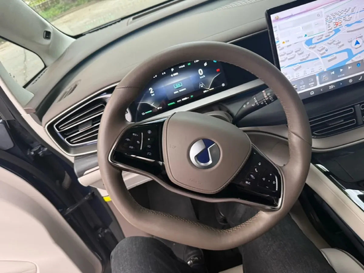 2022 Mercedes-Benz GLC Class 2.0T 197HP L4 9AT,autocango,china used car exporter,china ev exporter,chinese used car exporter,chinese used ev exporter