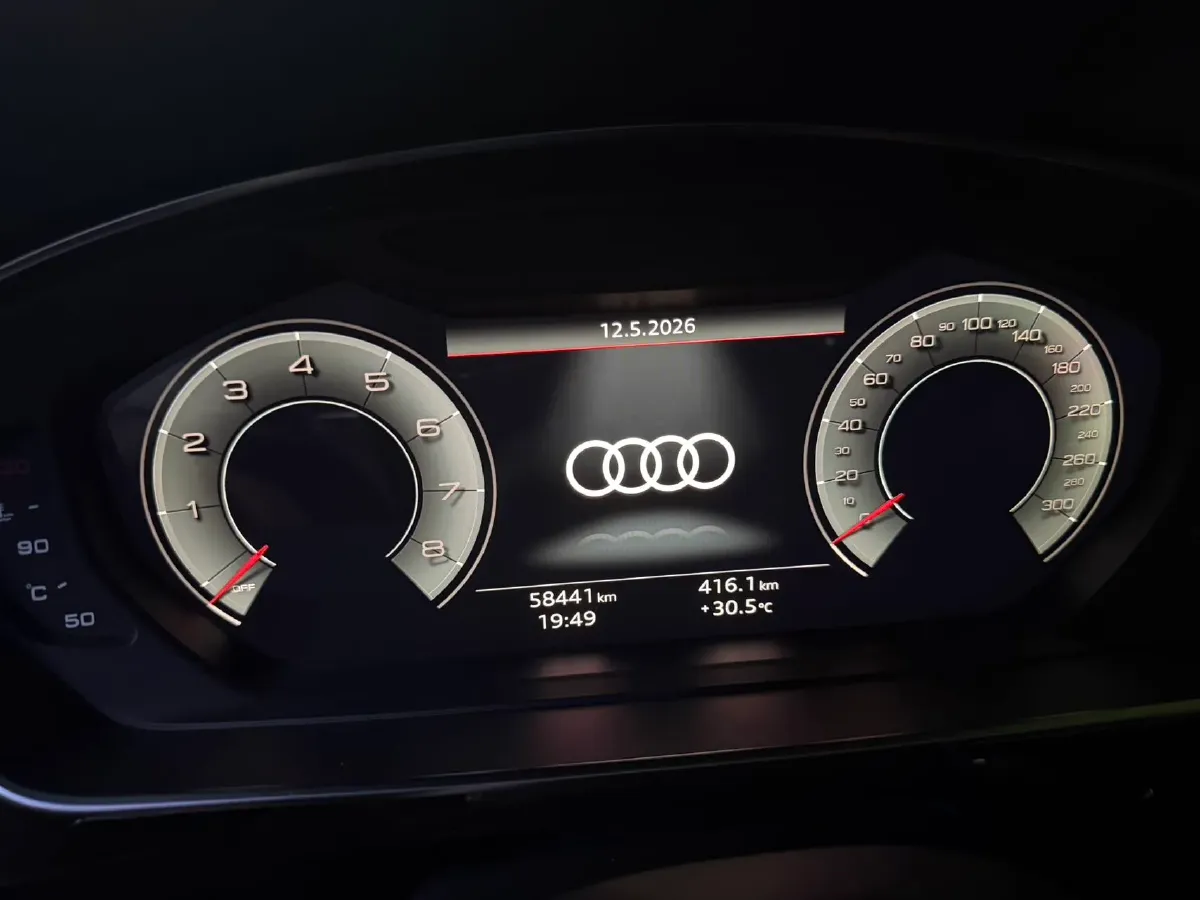 2023 Audi A8 3.0T 286HP V6 8AT,autocango,china used car exporter,china ev exporter,chinese used car exporter,chinese used ev exporter