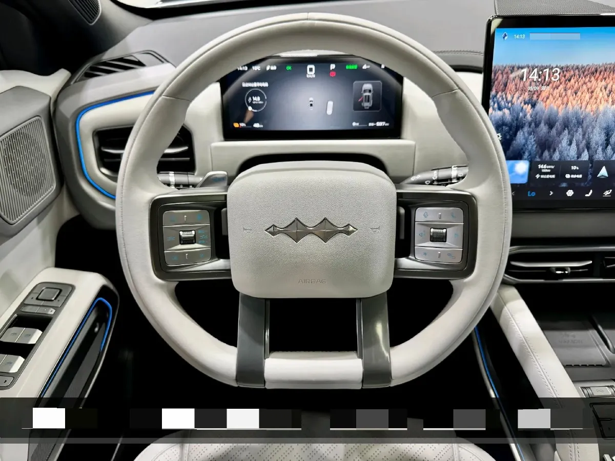 2025 FangChengBao Tai 3 BEV,autocango,china used car exporter,china ev exporter,chinese used car exporter,chinese used ev exporter