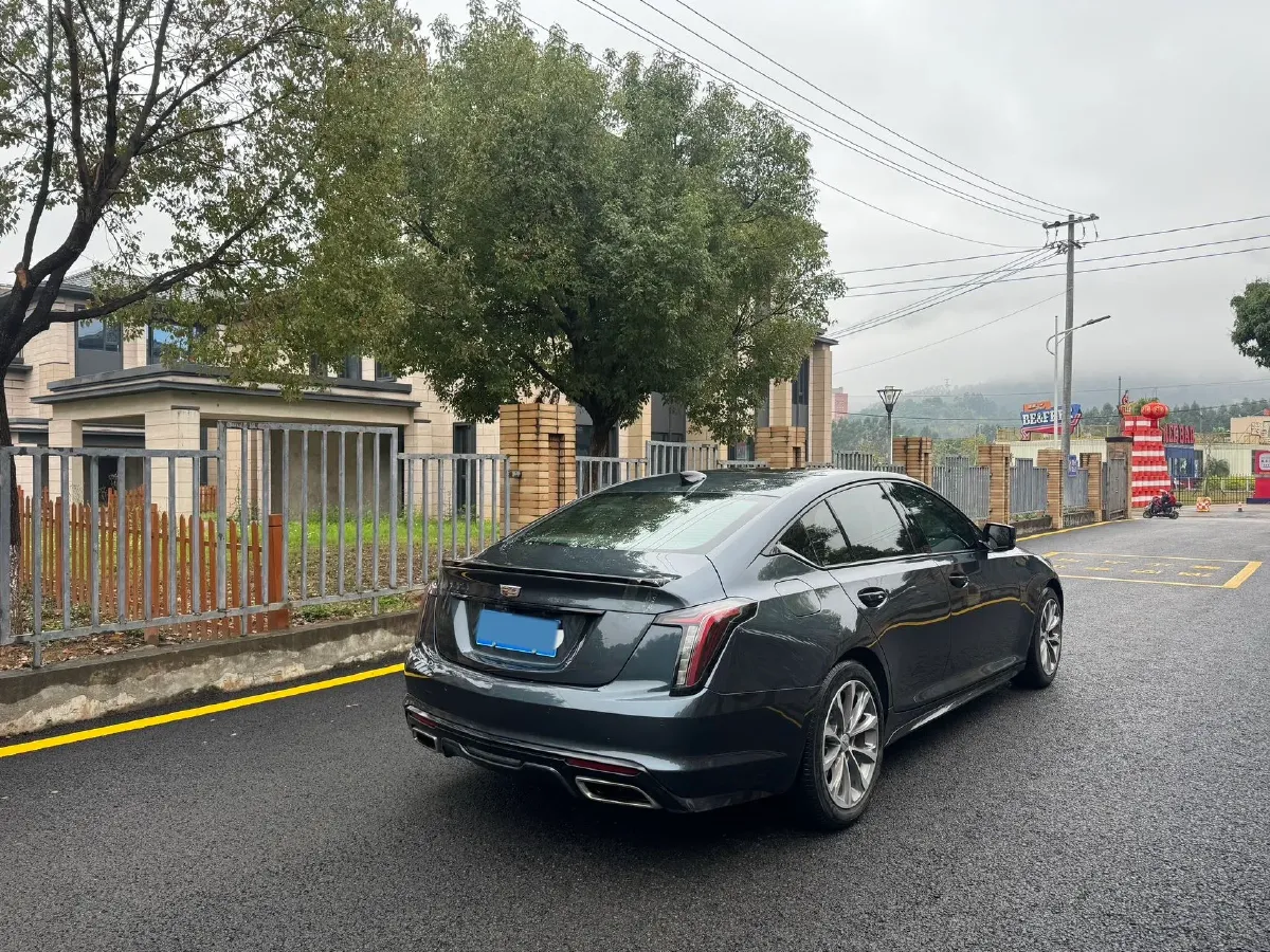 2021 Cadillac CT5 2.0T 237HP L4 10AT,autocango,china used car exporter,china ev exporter,chinese used car exporter,chinese used ev exporter