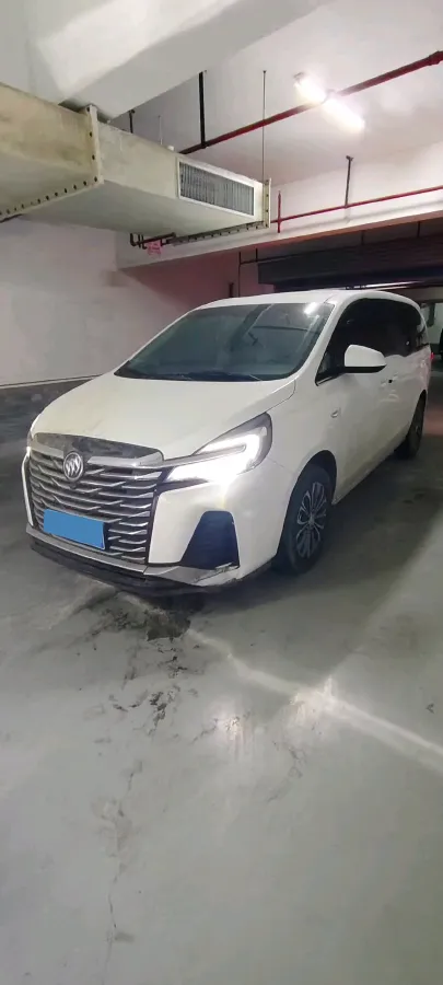 2023 Buick GL8 2.0T 237HP L4 9AT,autocango,china used car exporter,china ev exporter,chinese used car exporter,chinese used ev exporter