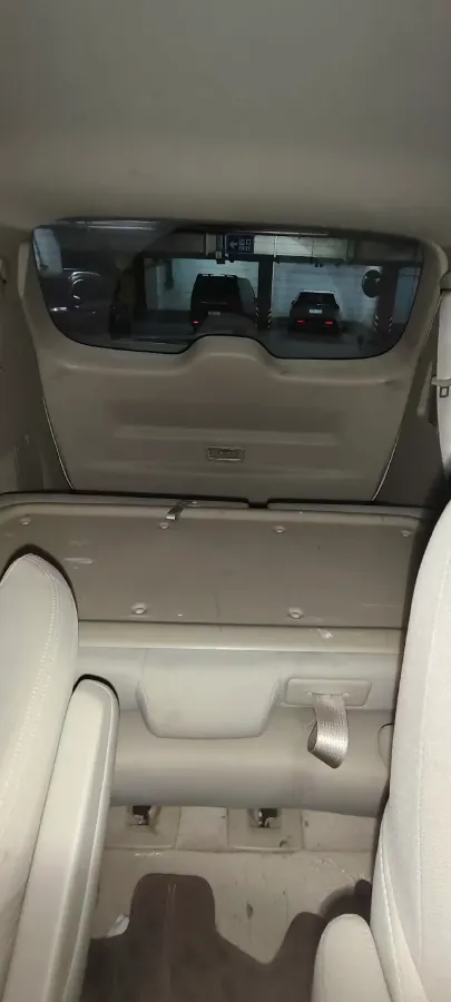 2023 Buick GL8 2.0T 237HP L4 9AT,autocango,china used car exporter,china ev exporter,chinese used car exporter,chinese used ev exporter