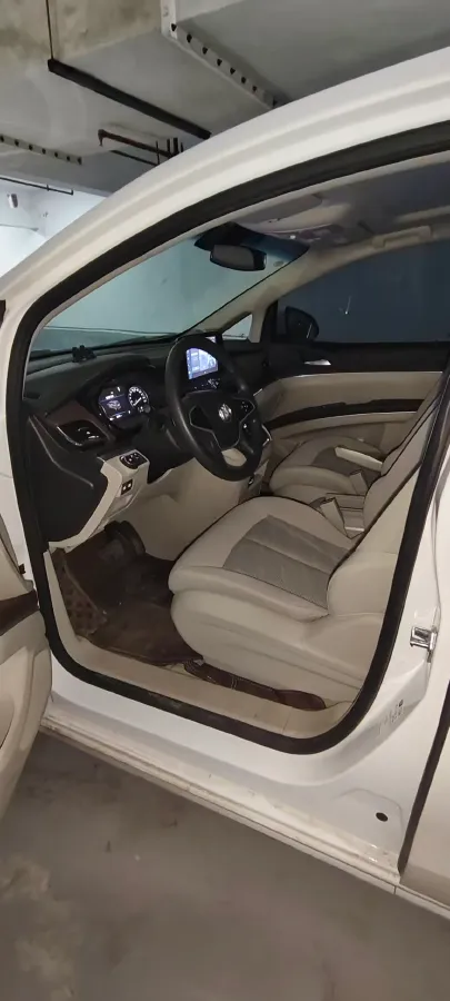 2023 Buick GL8 2.0T 237HP L4 9AT,autocango,china used car exporter,china ev exporter,chinese used car exporter,chinese used ev exporter