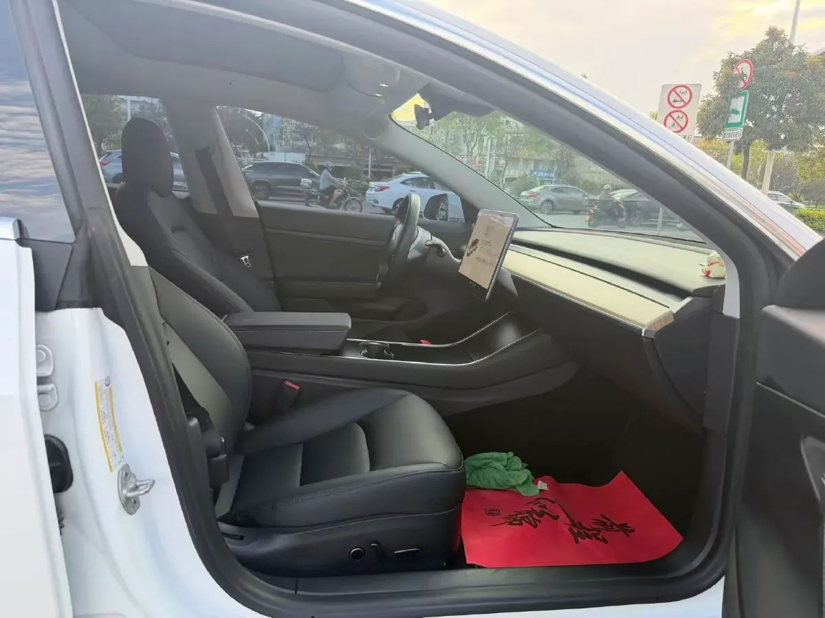 2020 Tesla Model 3 BEV 55KWH,autocango,china used car exporter,china ev exporter,chinese used car exporter,chinese used ev exporter