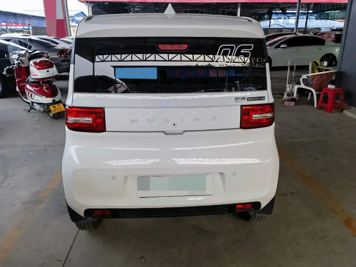 2020 WuLing HongGuang MINI EV BEV 9KWH,autocango,china used car exporter,china ev exporter,chinese used car exporter,chinese used ev exporter
