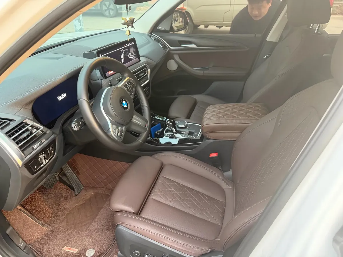 2023 BMW X3 2.0T 245HP L4 8AT,autocango,china used car exporter,china ev exporter,chinese used car exporter,chinese used ev exporter