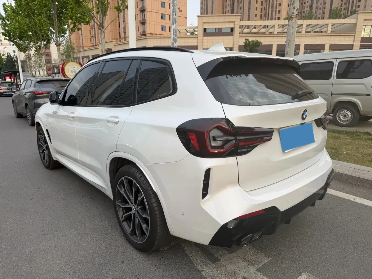 2023 BMW X3 2.0T 245HP L4 8AT,autocango,china used car exporter,china ev exporter,chinese used car exporter,chinese used ev exporter