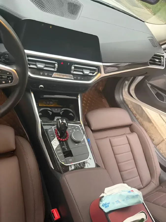 2021 BMW 3 Series 2.0T 184HP L4 8AT,autocango,china used car exporter,china ev exporter,chinese used car exporter,chinese used ev exporter