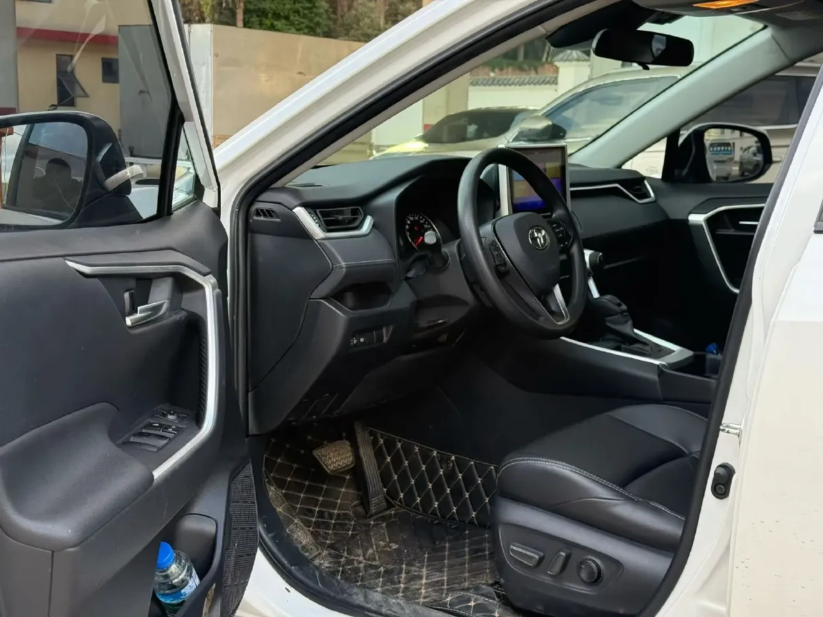 2020 Toyota Wildlander 2.0L 171HP L4 CVT,autocango,china used car exporter,china ev exporter,chinese used car exporter,chinese used ev exporter