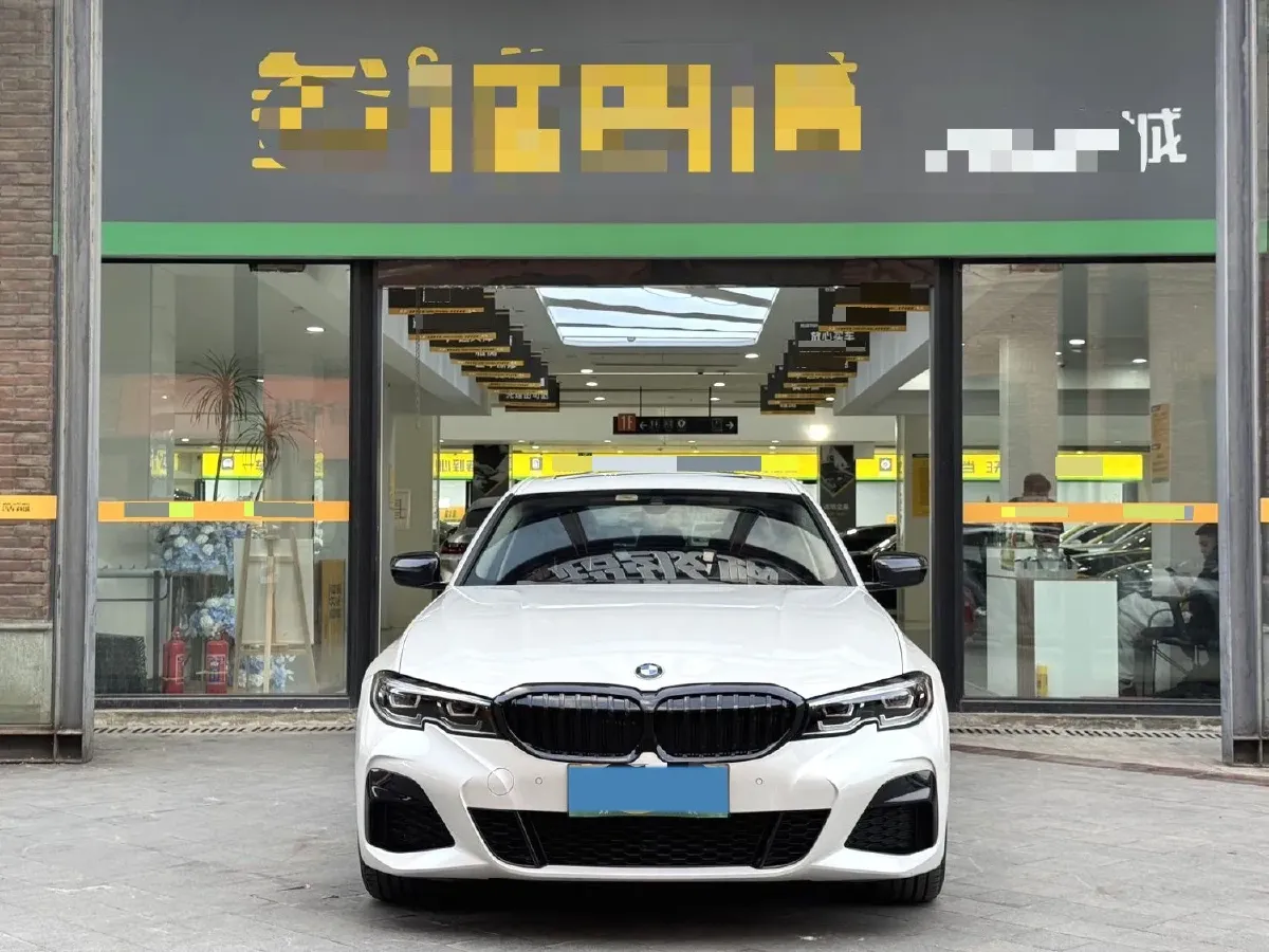 2021 BMW 3 Series 2.0T 184HP L4 8AT,autocango,china used car exporter,china ev exporter,chinese used car exporter,chinese used ev exporter