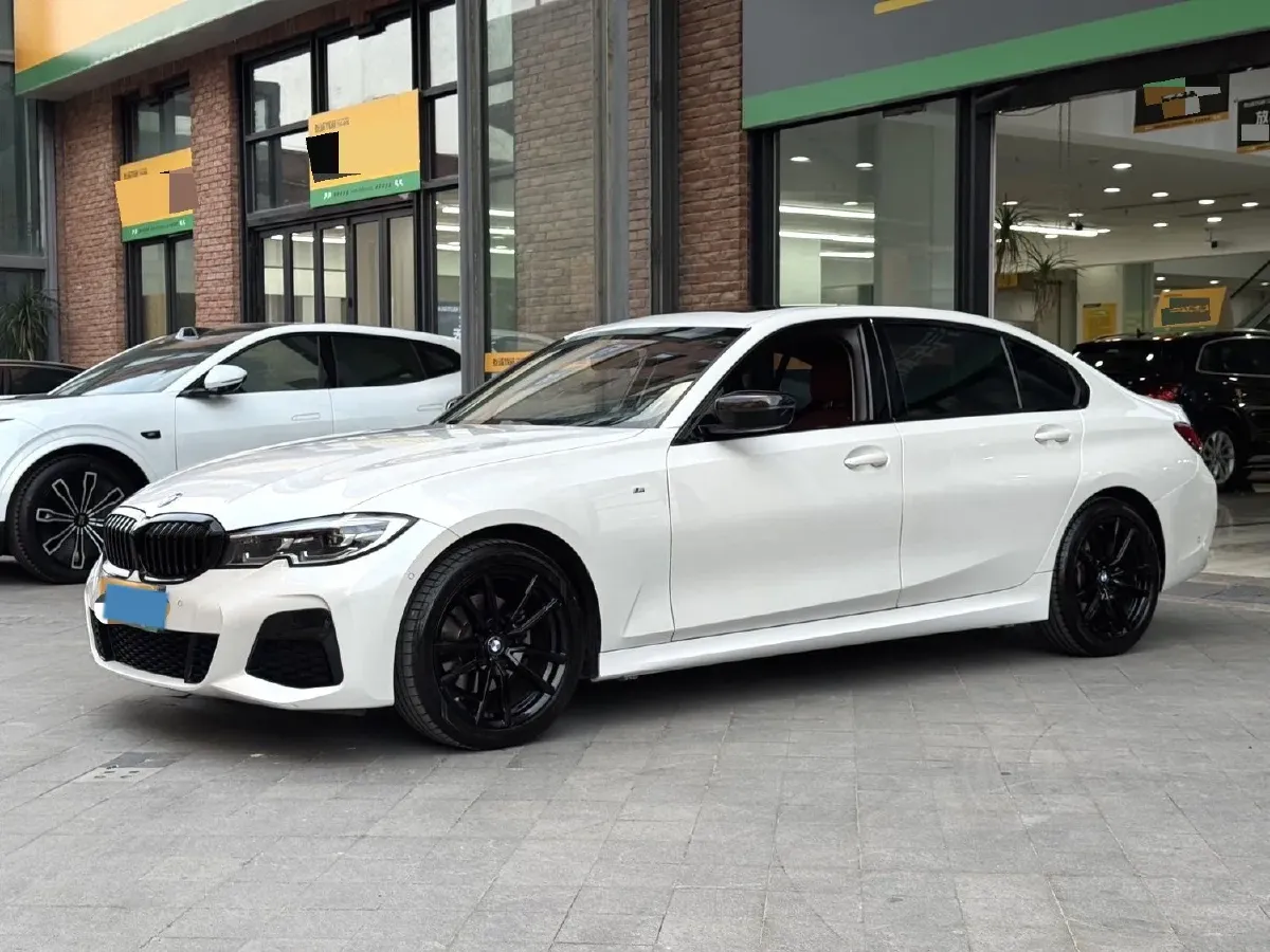 2021 BMW 3 Series 2.0T 184HP L4 8AT,autocango,china used car exporter,china ev exporter,chinese used car exporter,chinese used ev exporter